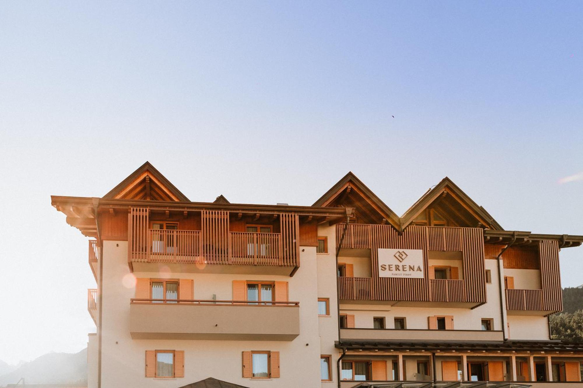 אנדלו Family Hotel Serena מראה חיצוני תמונה
