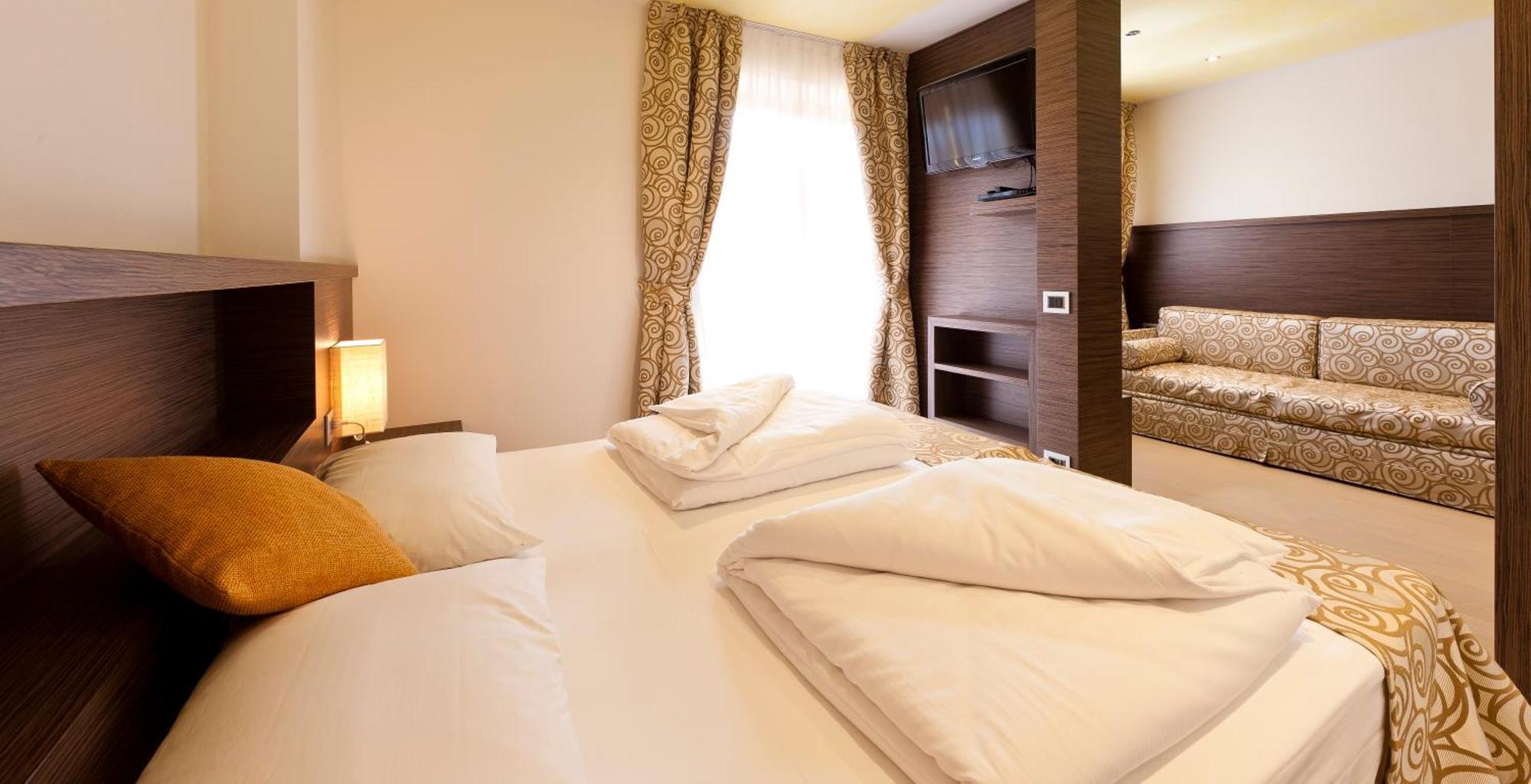 אנדלו Family Hotel Serena מראה חיצוני תמונה